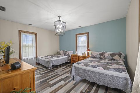 Tiny photo for 102 W Lincoln Avenue, Delaware, OH 43015 (MLS # 226001084)