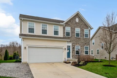 Photo of 723 Wallace Drive, Delaware, OH 43015 (MLS # 226008680)