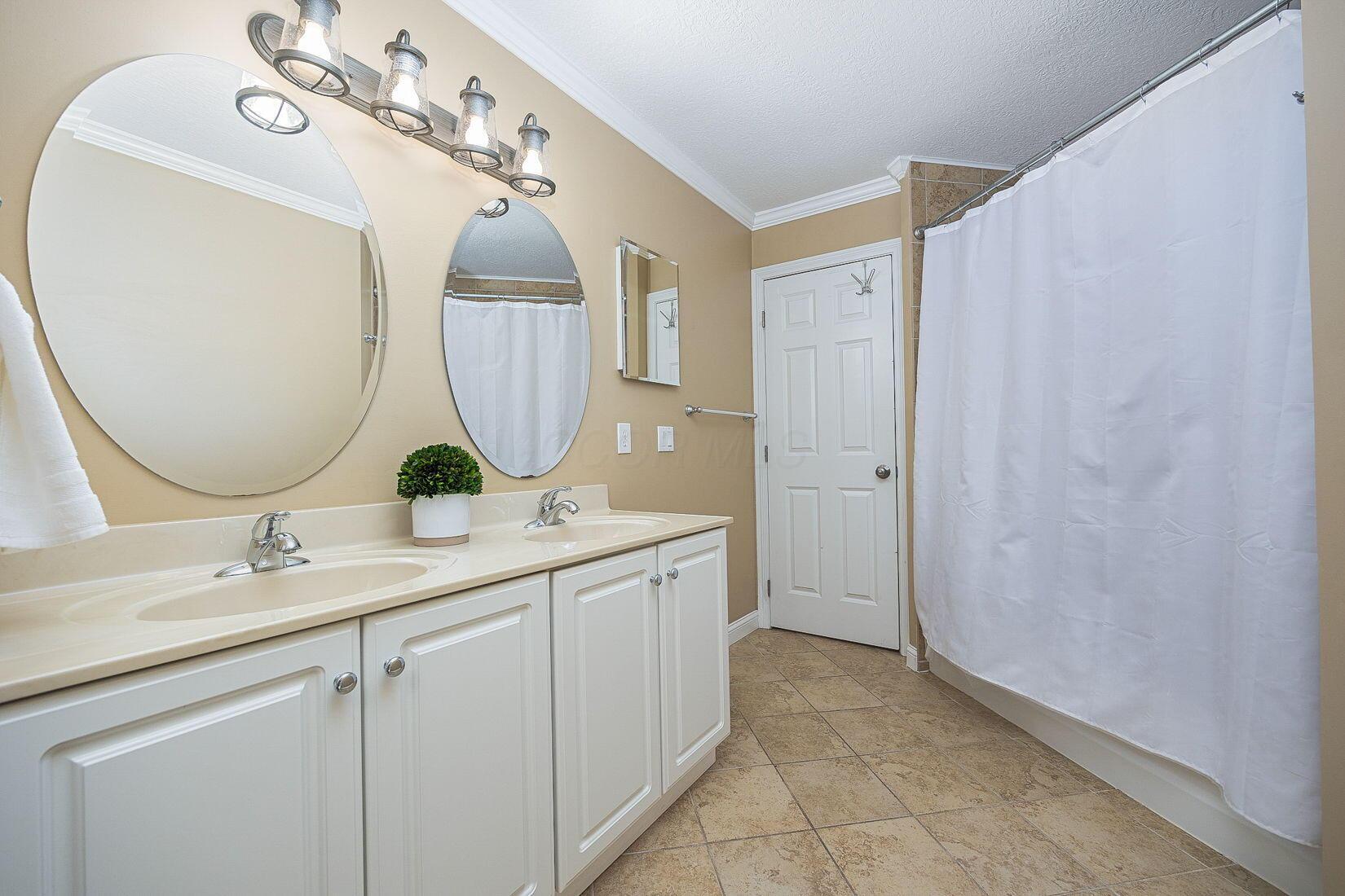 5044 Heath Gate Drive, New Albany, Ohio image 37