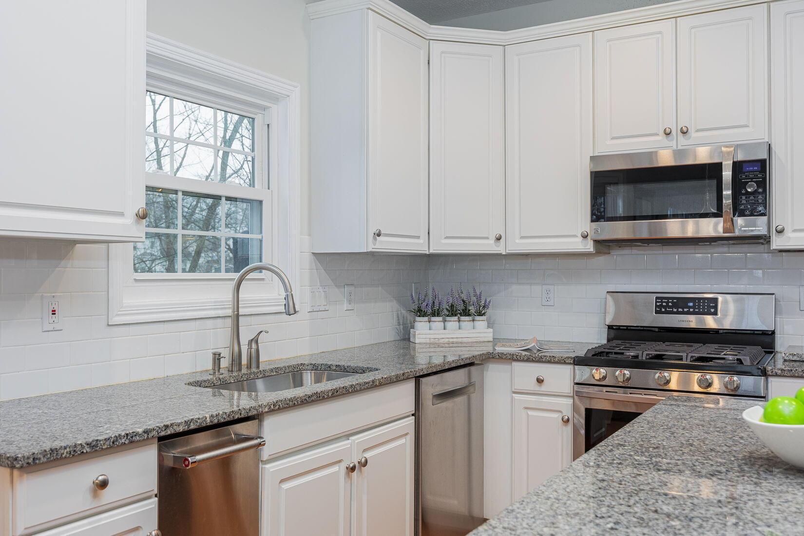 5044 Heath Gate Drive, New Albany, Ohio image 15
