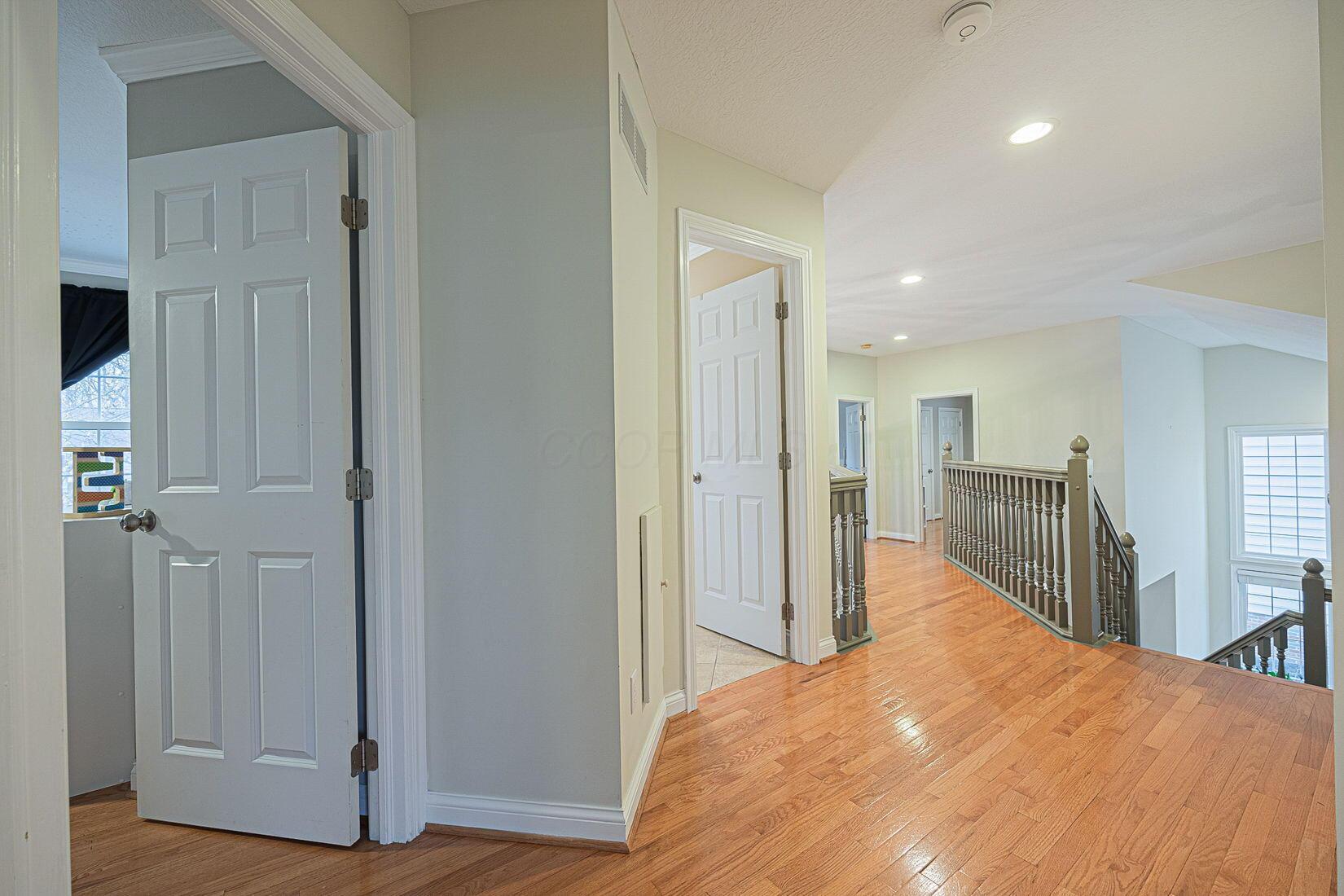 5044 Heath Gate Drive, New Albany, Ohio image 30