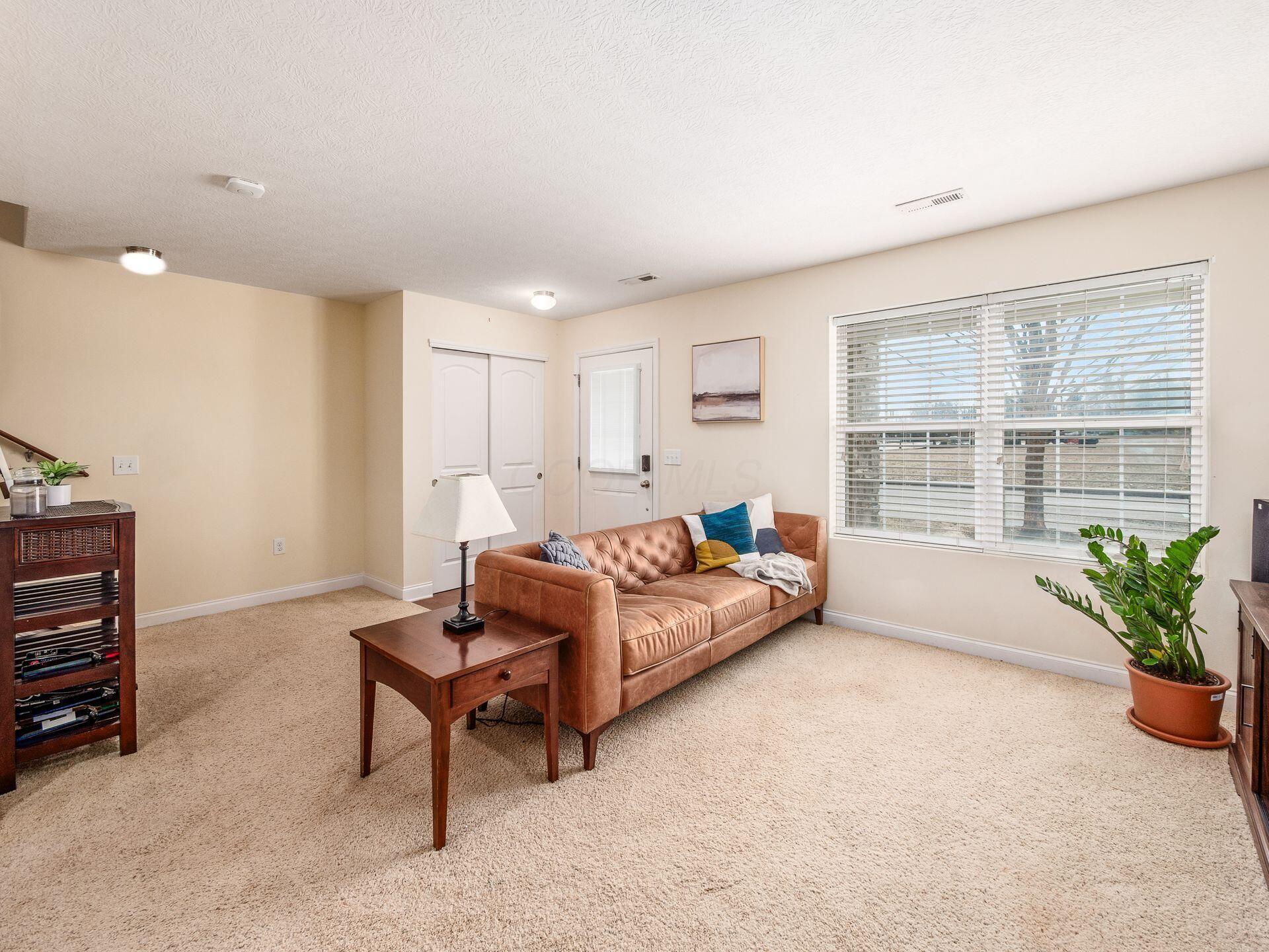 5892 Passage Creek Drive #1802, Dublin, Ohio image 5