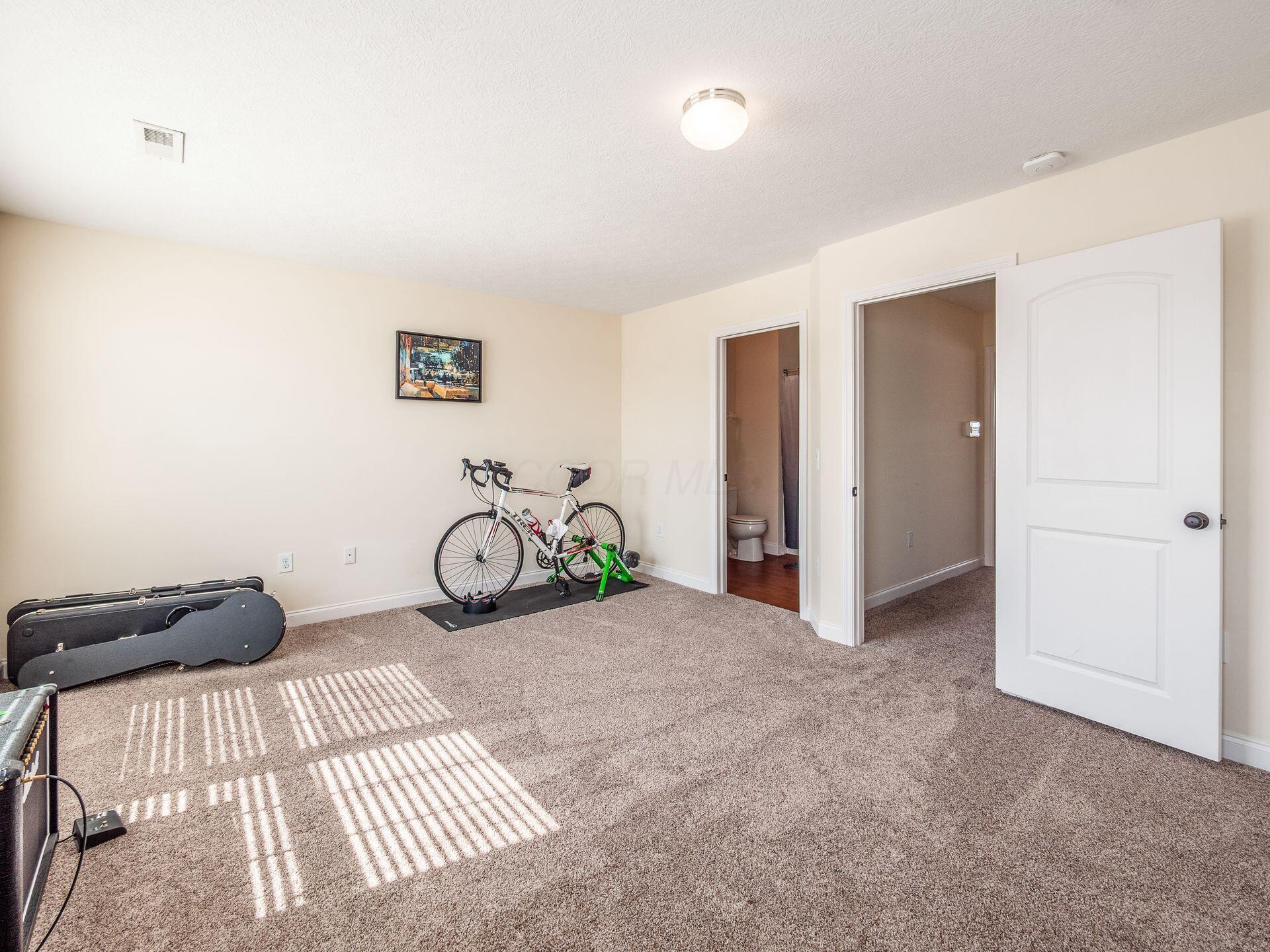 5892 Passage Creek Drive #1802, Dublin, Ohio image 19