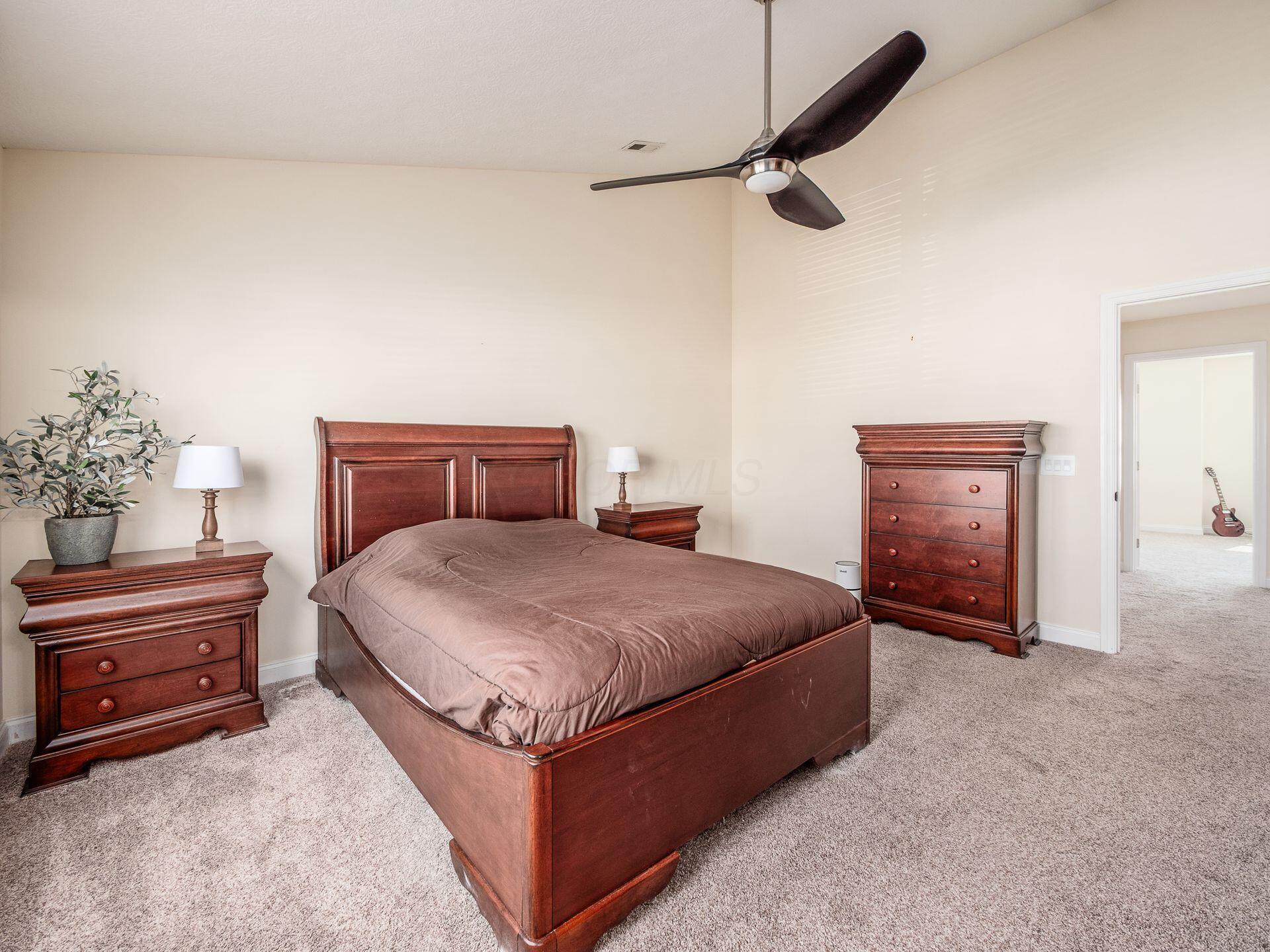 5892 Passage Creek Drive #1802, Dublin, Ohio image 16