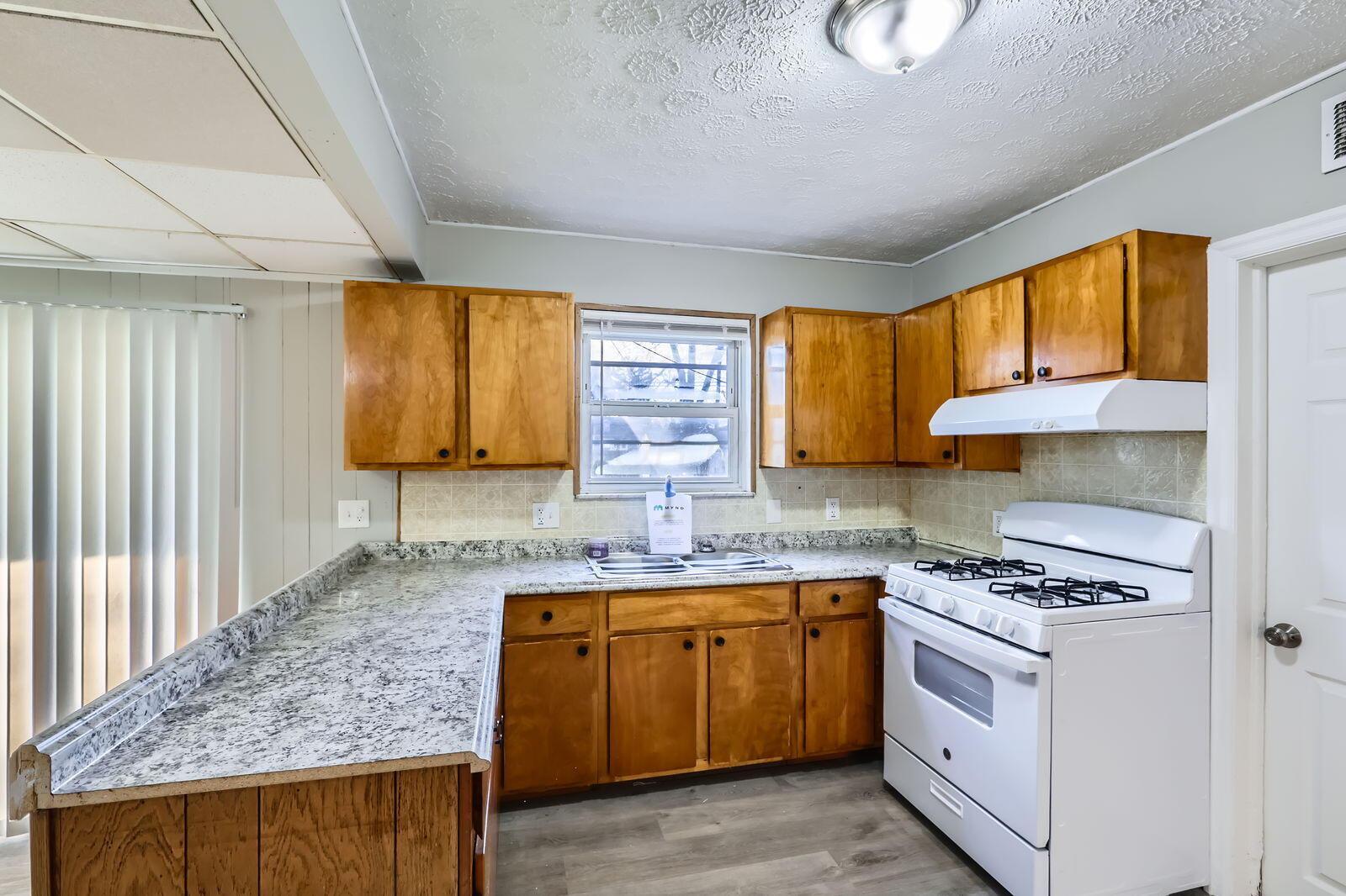 124 Lennox Avenue, Columbus, Ohio image 5