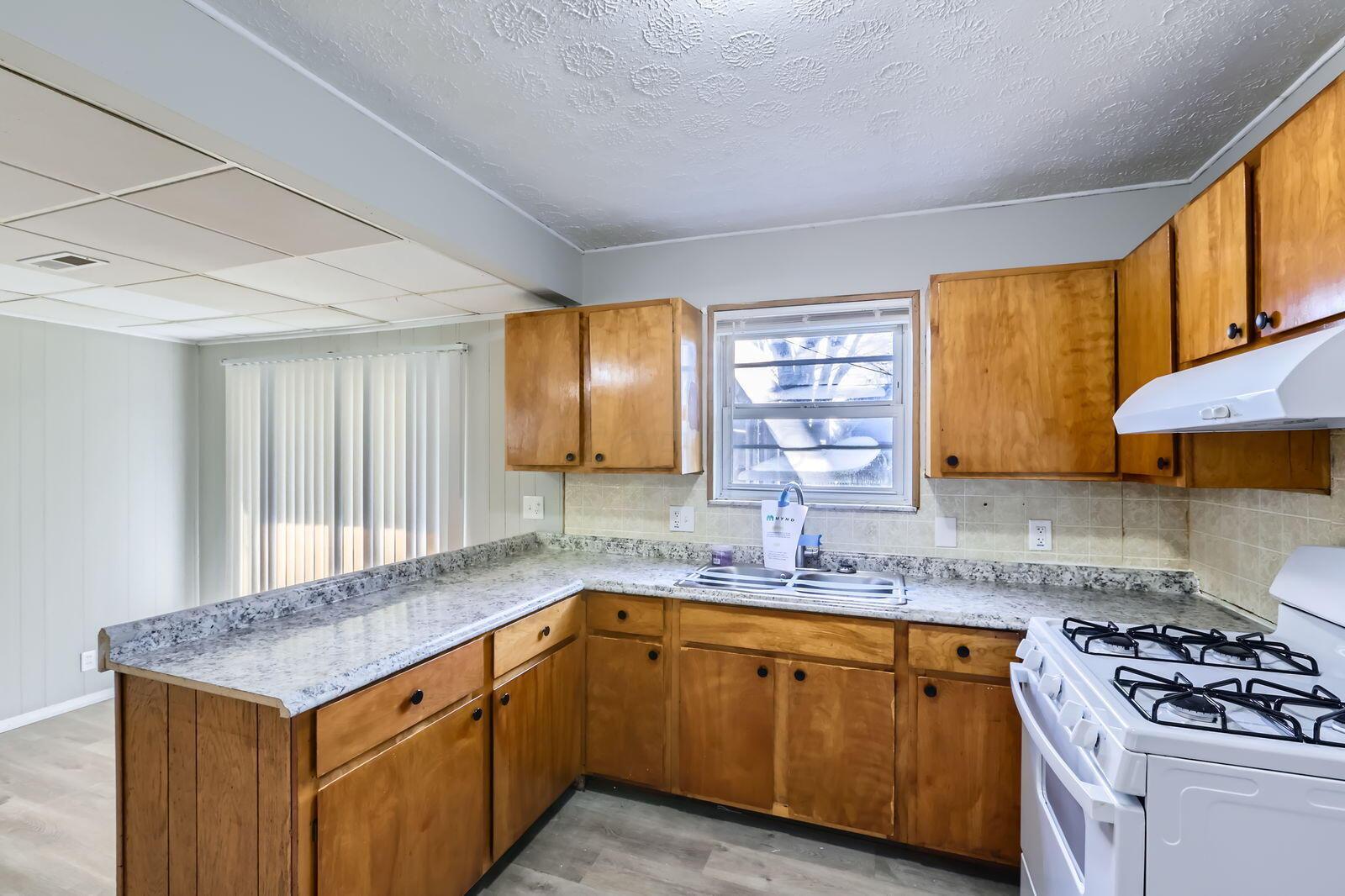 124 Lennox Avenue, Columbus, Ohio image 6