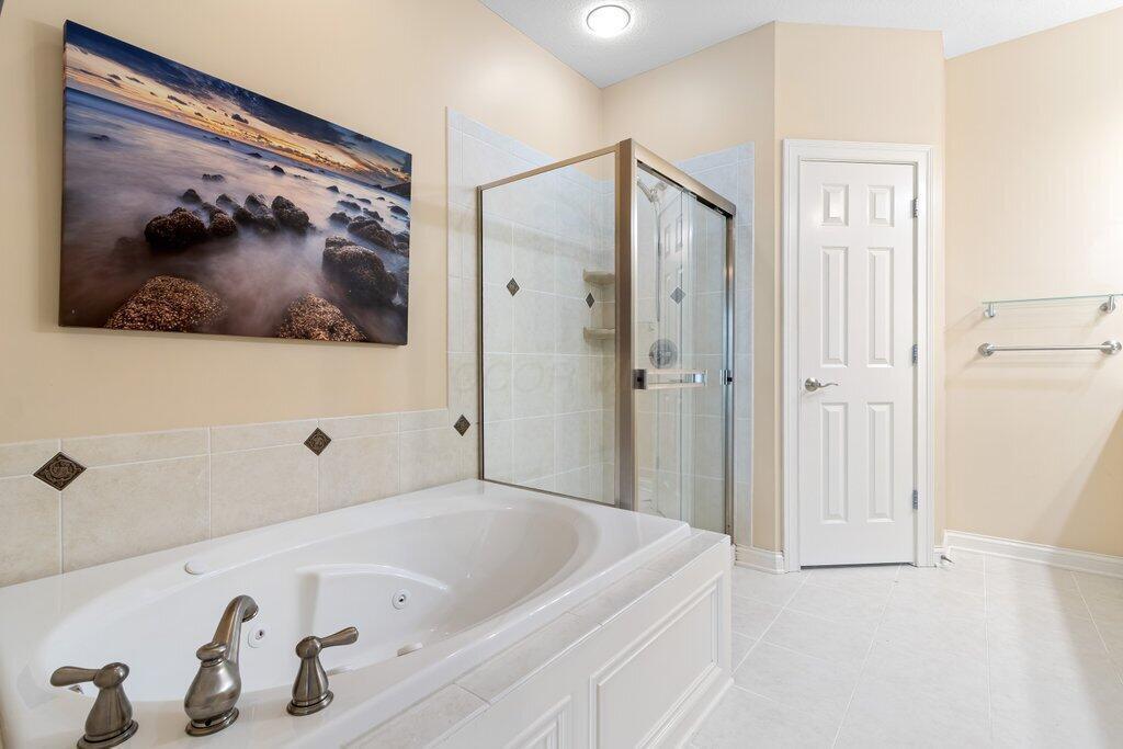 6575 Wensley Court, Westerville, Ohio image 22