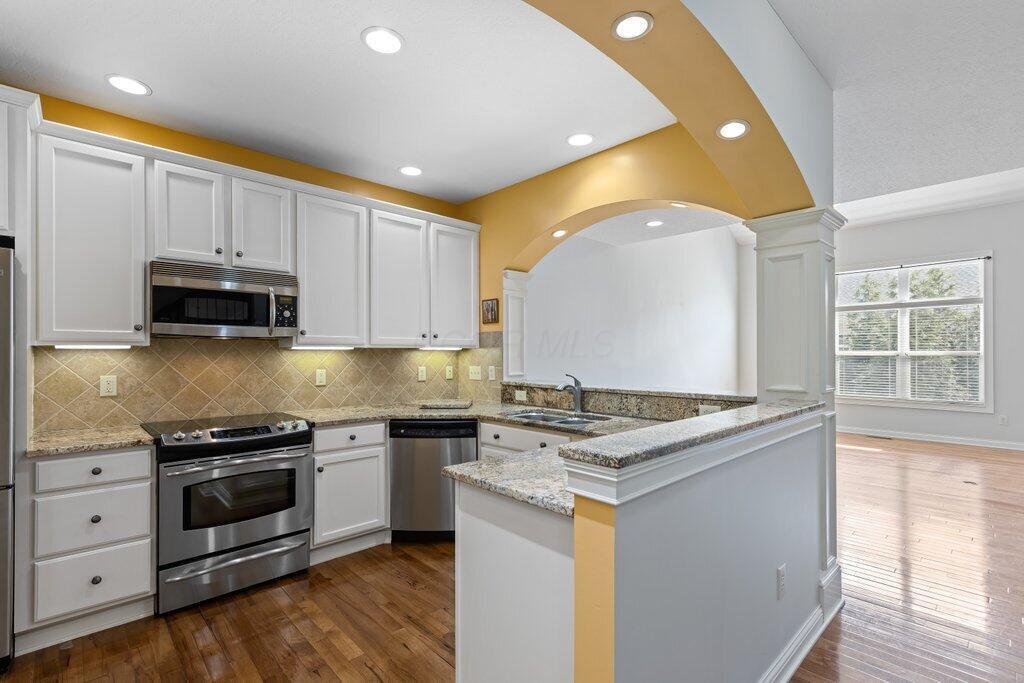 6575 Wensley Court, Westerville, Ohio image 4