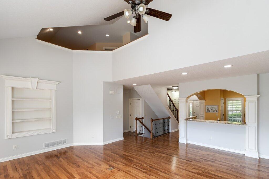 6575 Wensley Court, Westerville, Ohio image 12