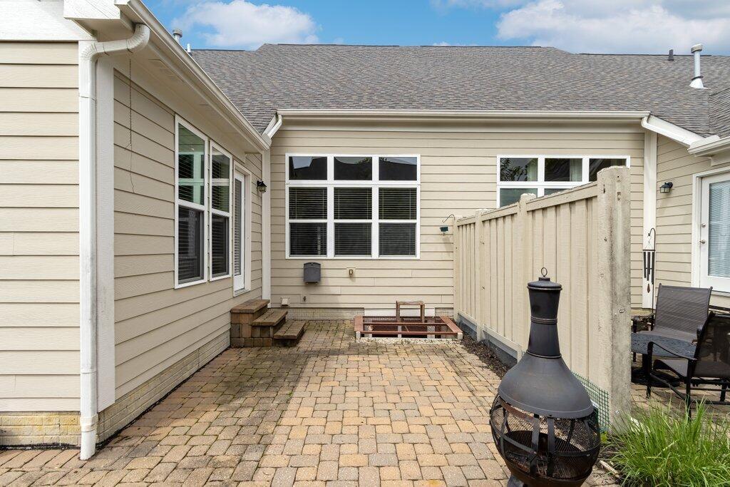 6575 Wensley Court, Westerville, Ohio image 34