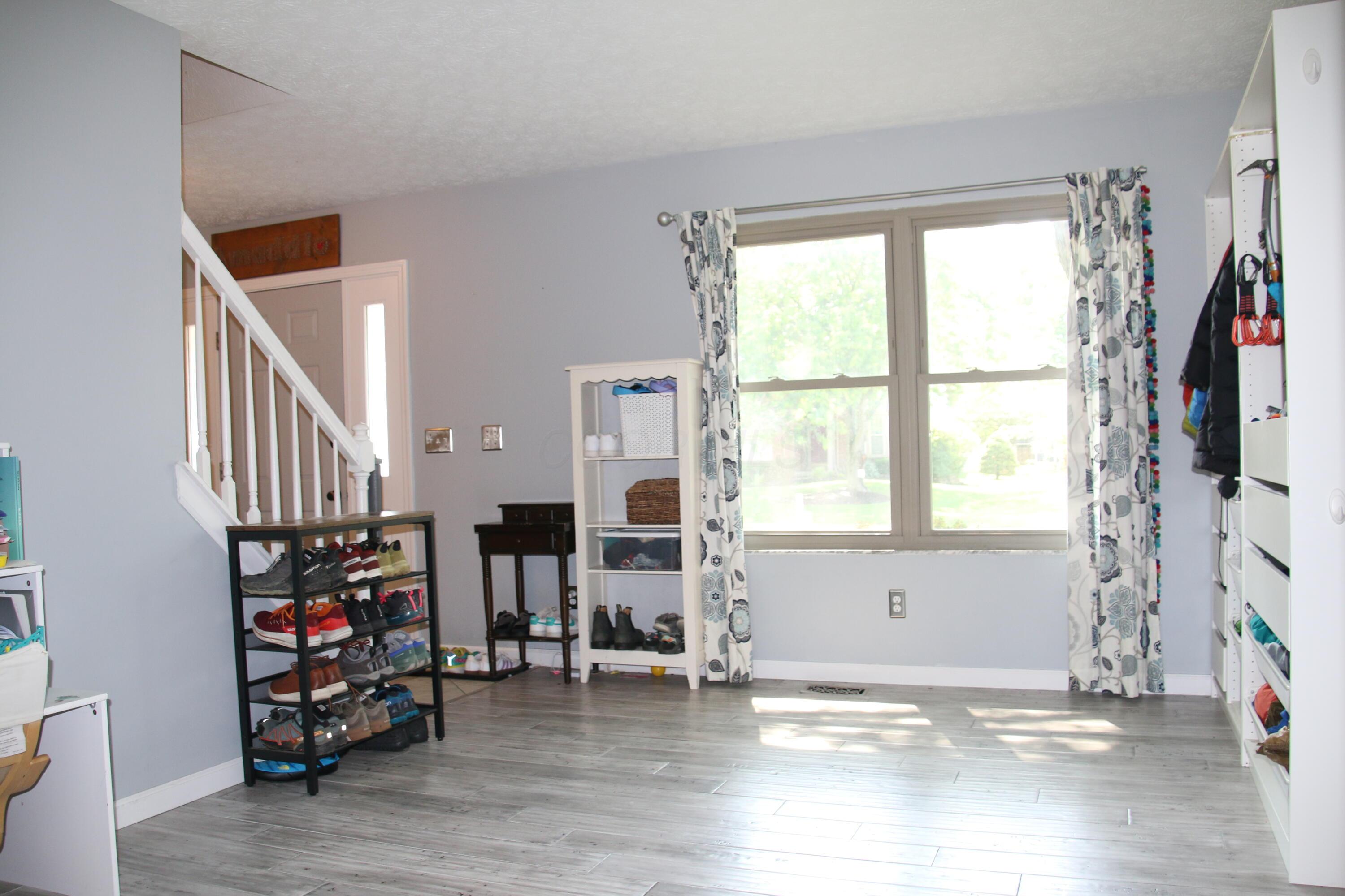 Westerville, Ohio 43082, United States, 5 Bedrooms Bedrooms, ,4 BathroomsBathrooms,Residential,Active,154279