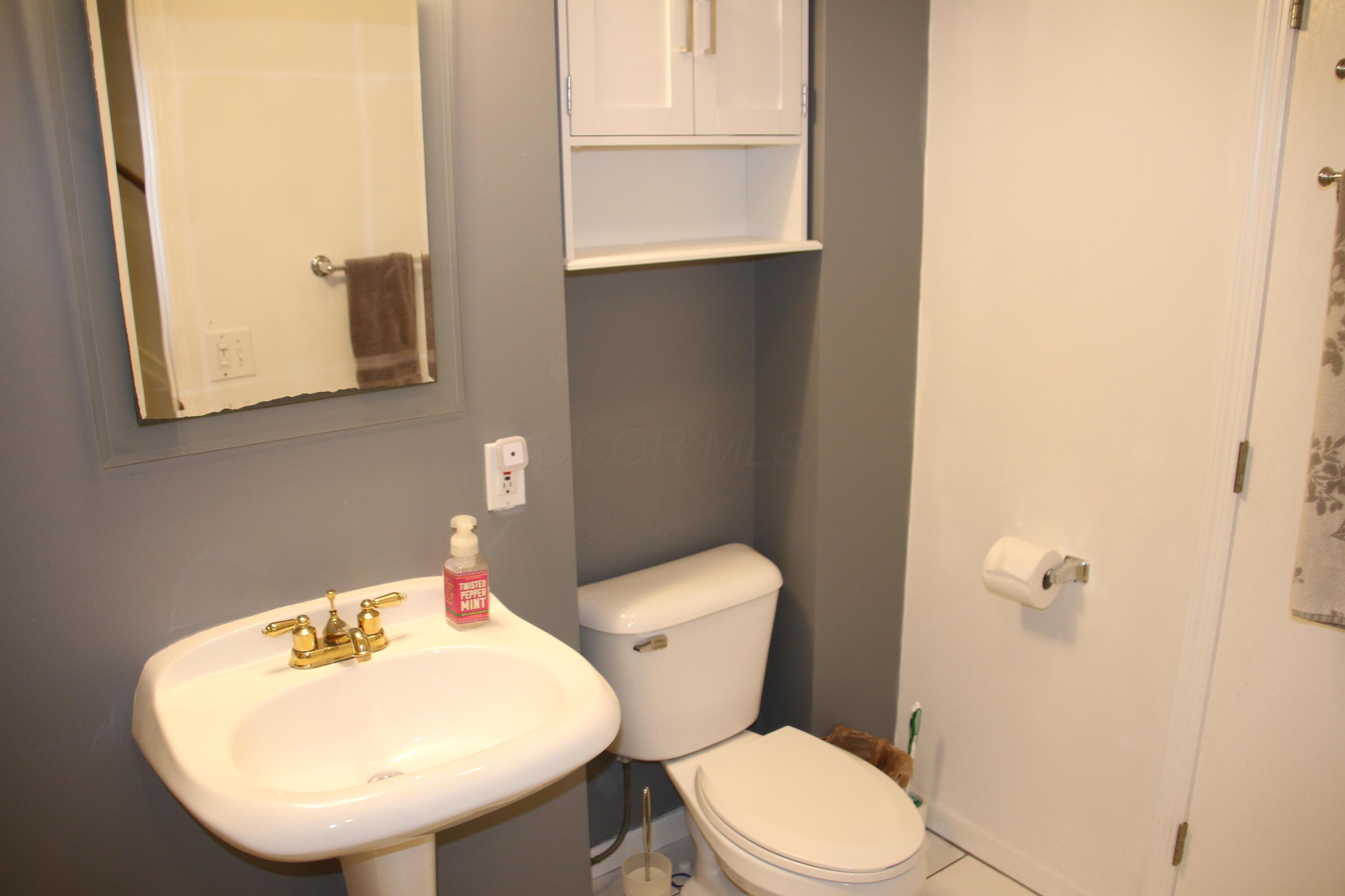 Westerville, Ohio 43082, United States, 5 Bedrooms Bedrooms, ,4 BathroomsBathrooms,Residential,Active,154279