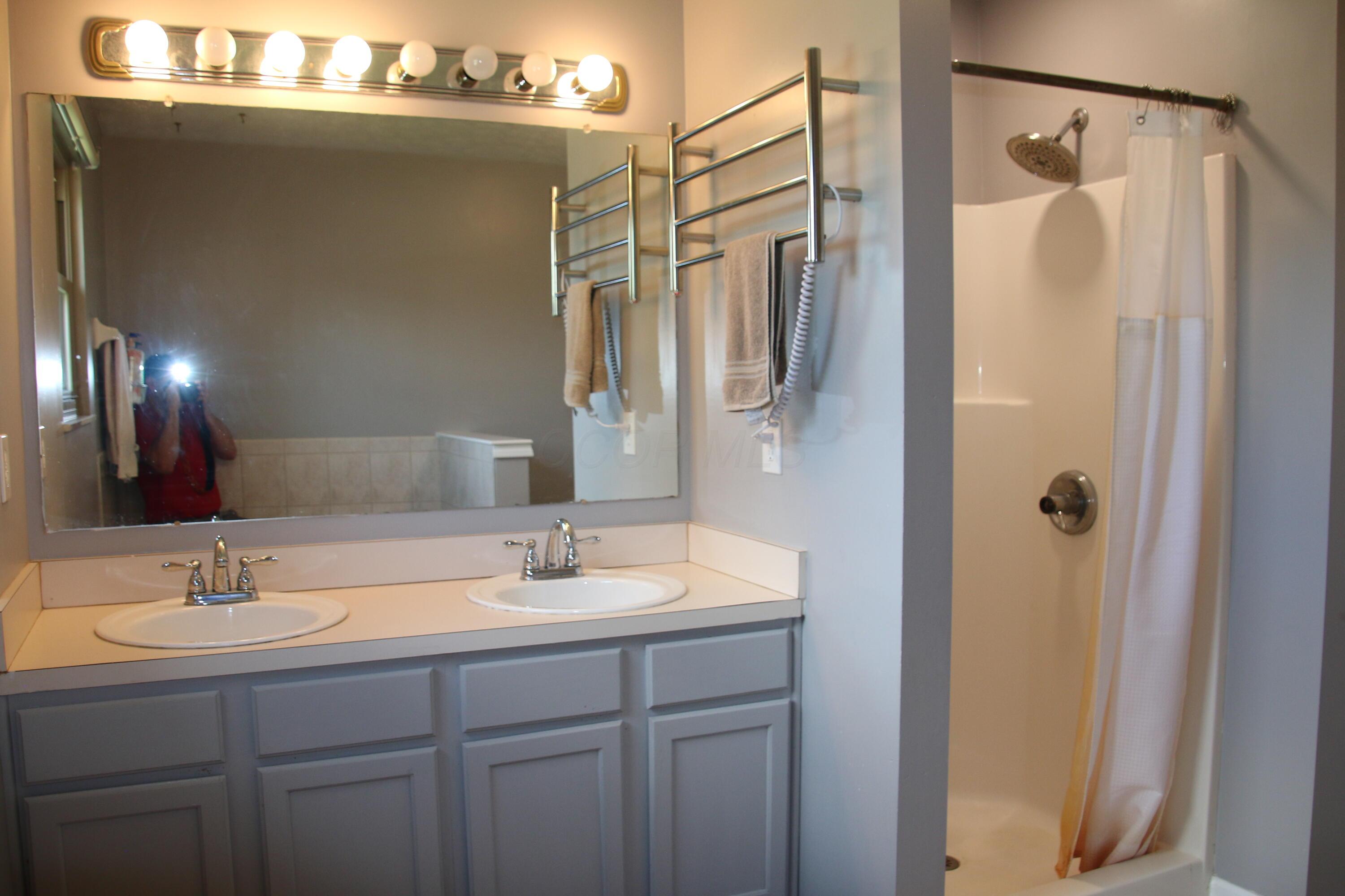 Westerville, Ohio 43082, United States, 5 Bedrooms Bedrooms, ,4 BathroomsBathrooms,Residential,Active,154279