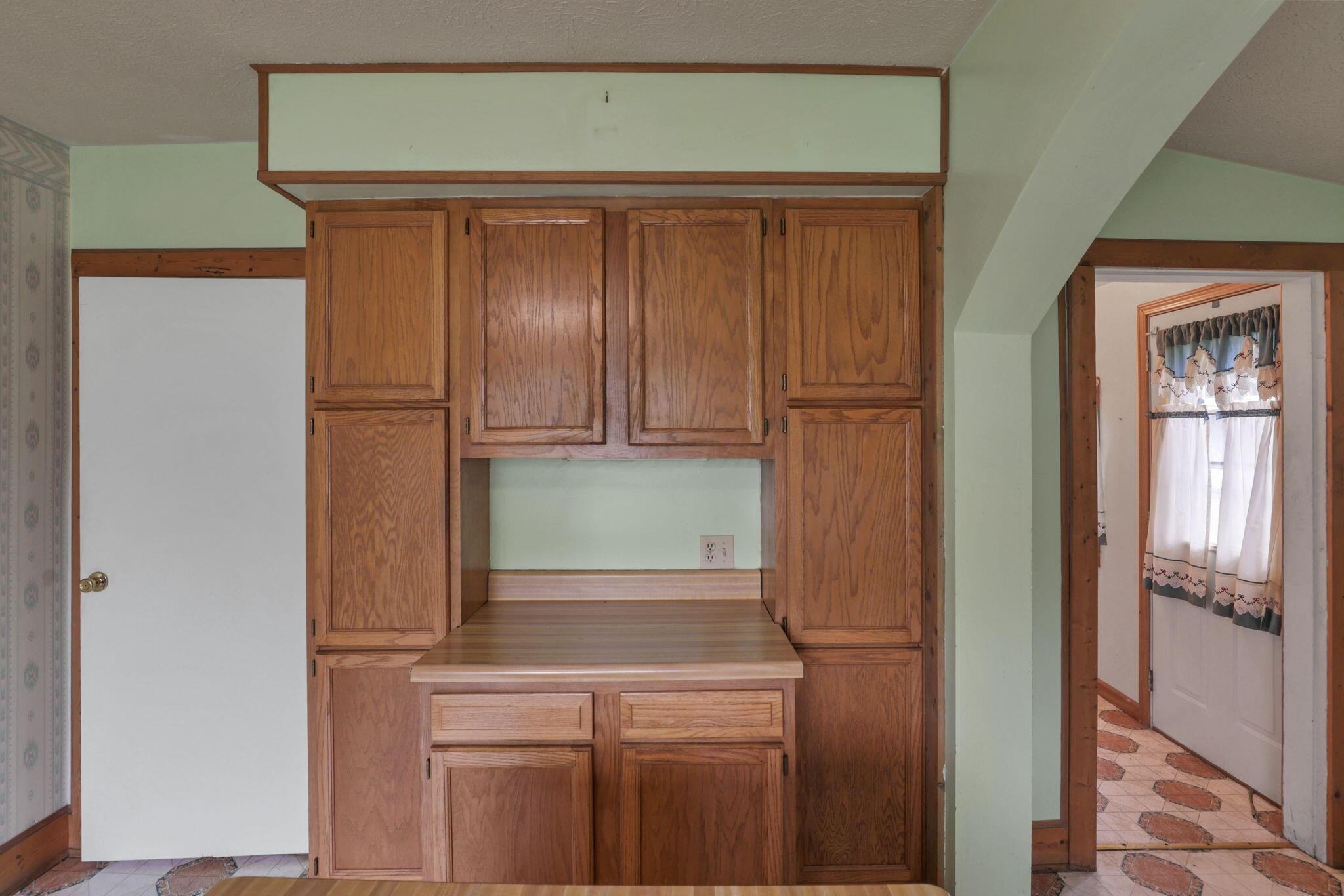 43 Columbus Road, Mount Vernon, Ohio image 9