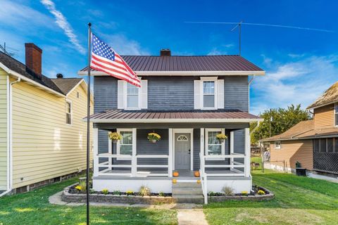 Photo of 81 Madison Avenue, Newark, OH 43055 (MLS # 225038760)