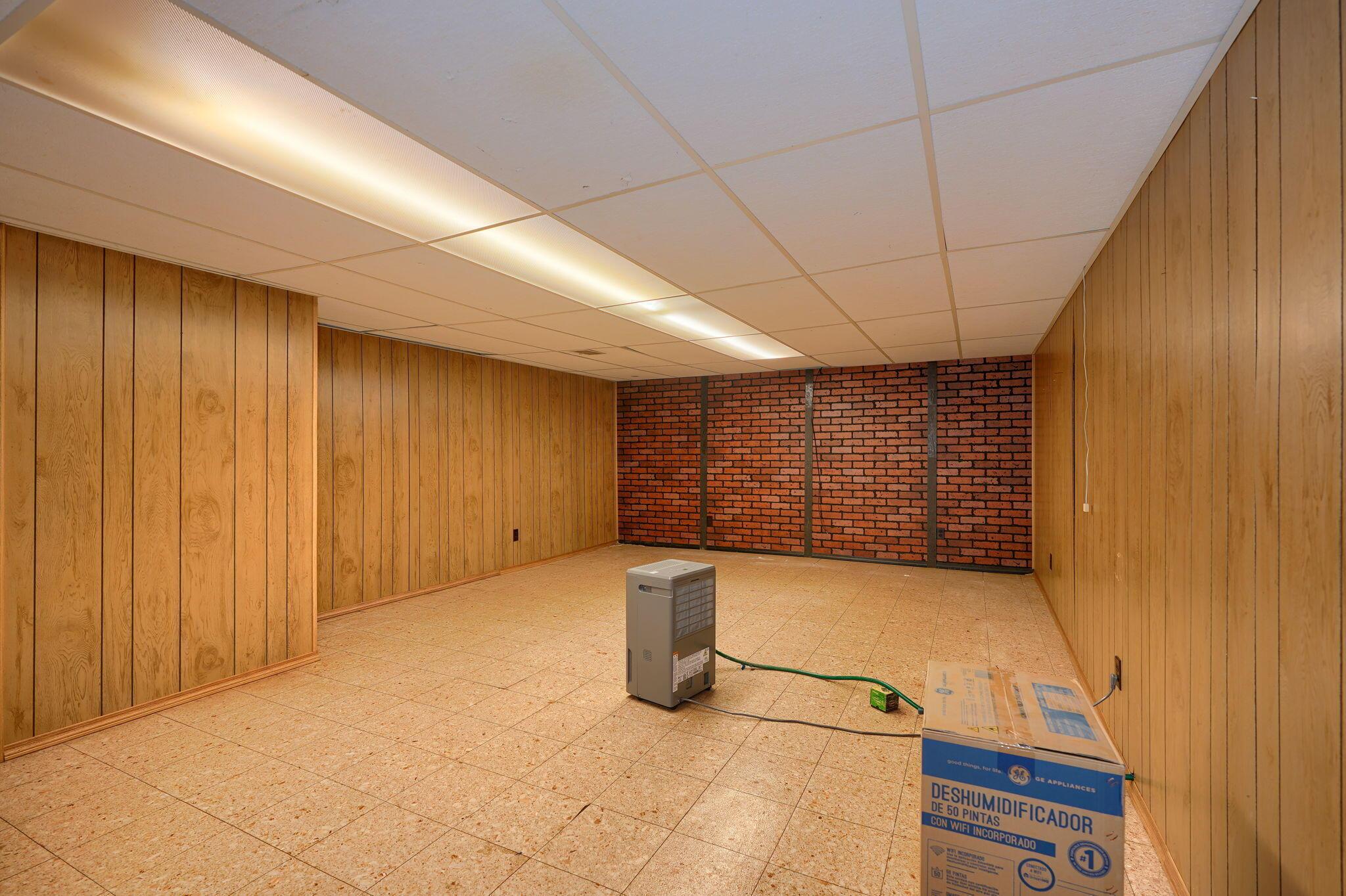 722 Amity Road, Galloway, Ohio image 46