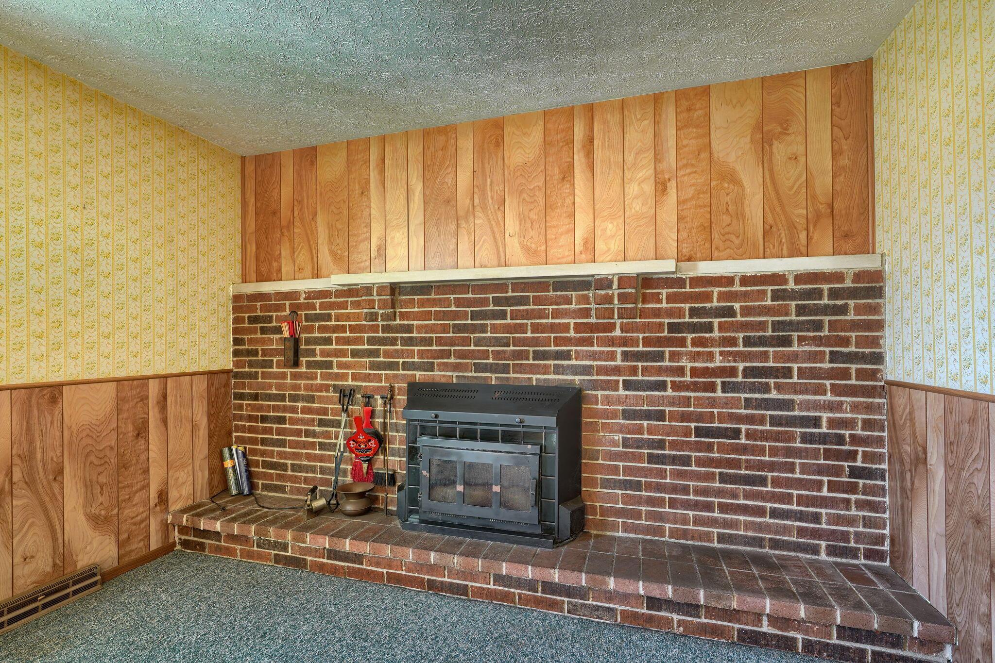 722 Amity Road, Galloway, Ohio image 24