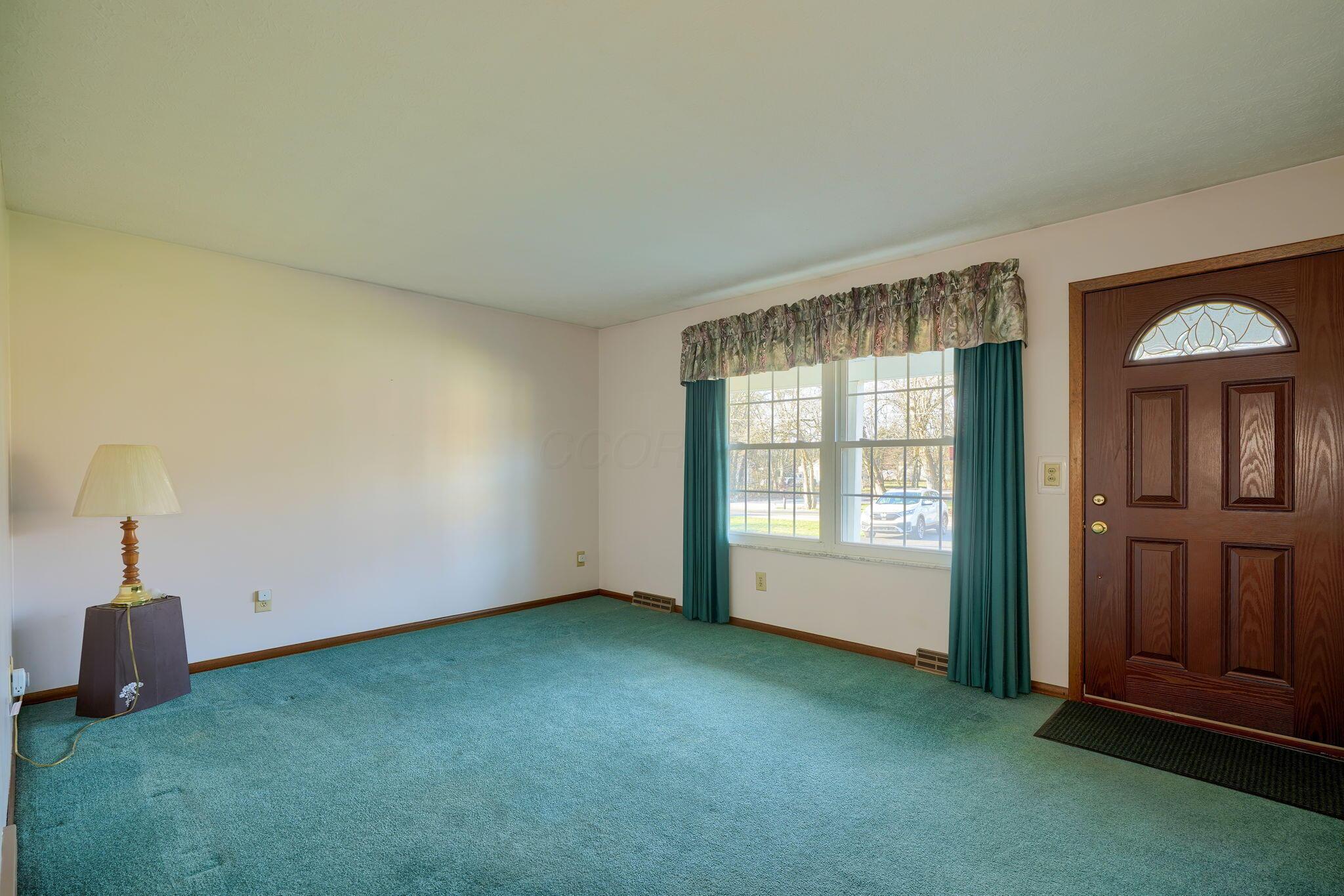 722 Amity Road, Galloway, Ohio image 14