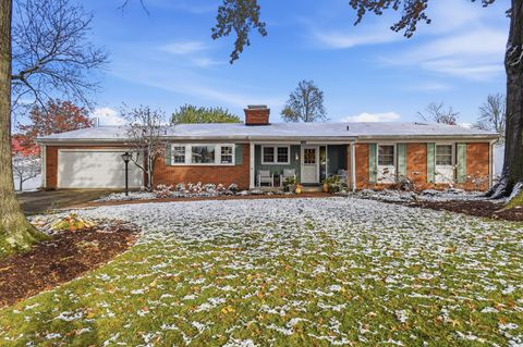 Photo of 1115 Lavina Avenue, Bucyrus, OH 44820 (MLS # 225042637)