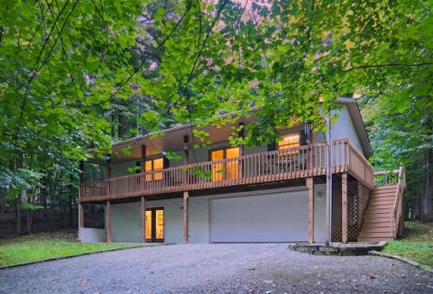 Photo of 212 Northern Spy Drive, Howard, OH 43028 (MLS # 226036135)