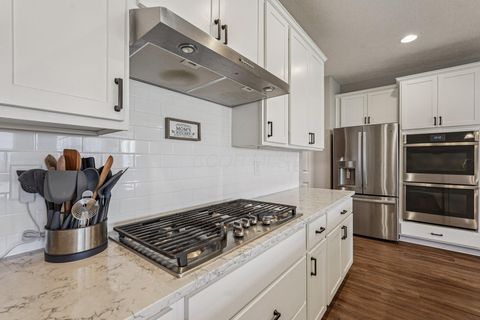 Tiny photo for 4399 Rishel St Street, Grove City, OH 43123 (MLS # 225037673)