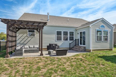 Tiny photo for 4399 Rishel St Street, Grove City, OH 43123 (MLS # 225037673)