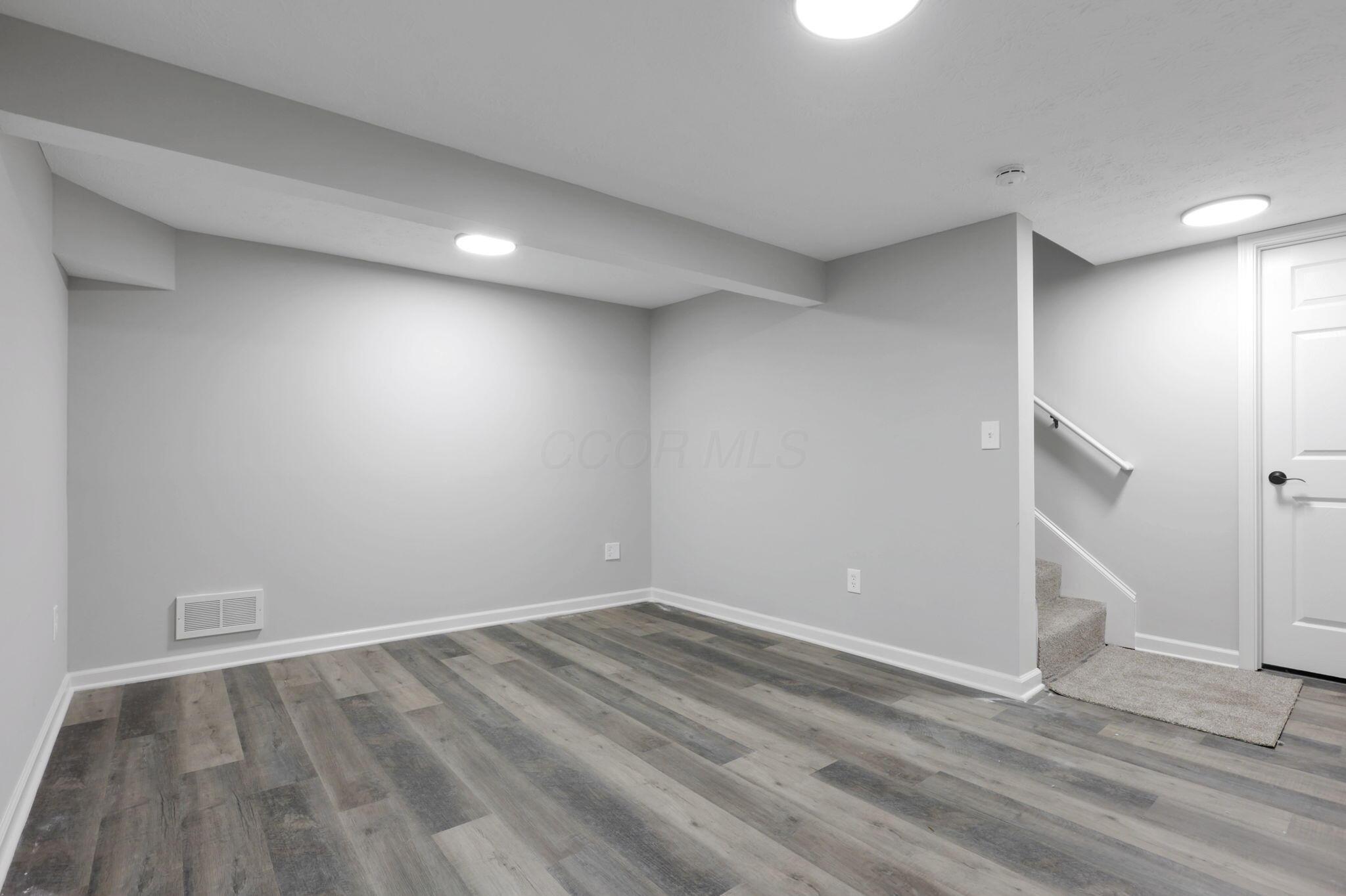 338 Gentlewind Drive, Westerville, Ohio image 38