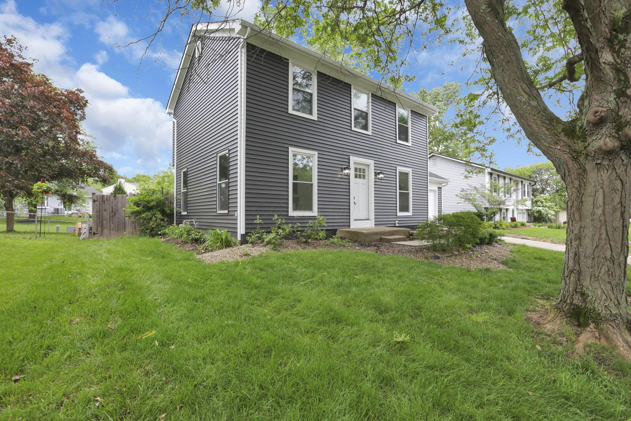338 Gentlewind Drive, Westerville, Ohio image 4