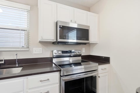 Tiny photo for 4908 Dameuly Drive, Hilliard, OH 43026 (MLS # 226039846)