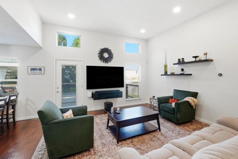 Tiny photo for 4908 Dameuly Drive, Hilliard, OH 43026 (MLS # 226039846)