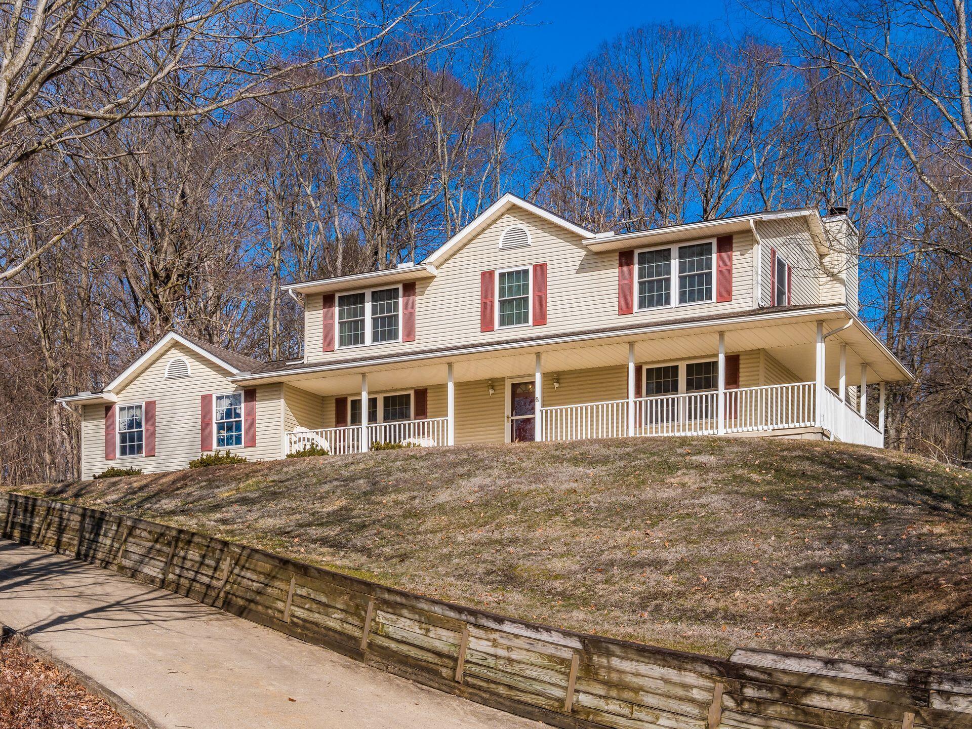 472 Baldwin Heights Circle, Howard, Ohio image 3