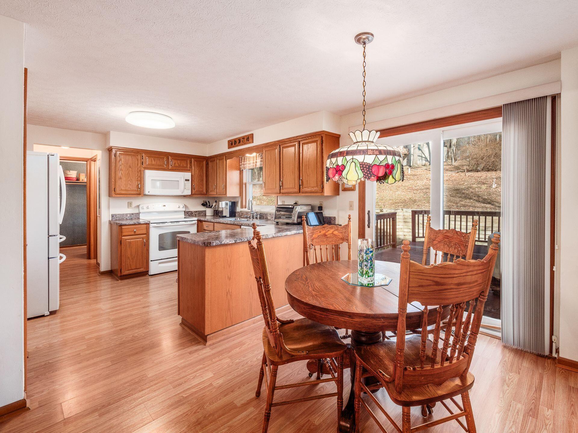 472 Baldwin Heights Circle, Howard, Ohio image 14