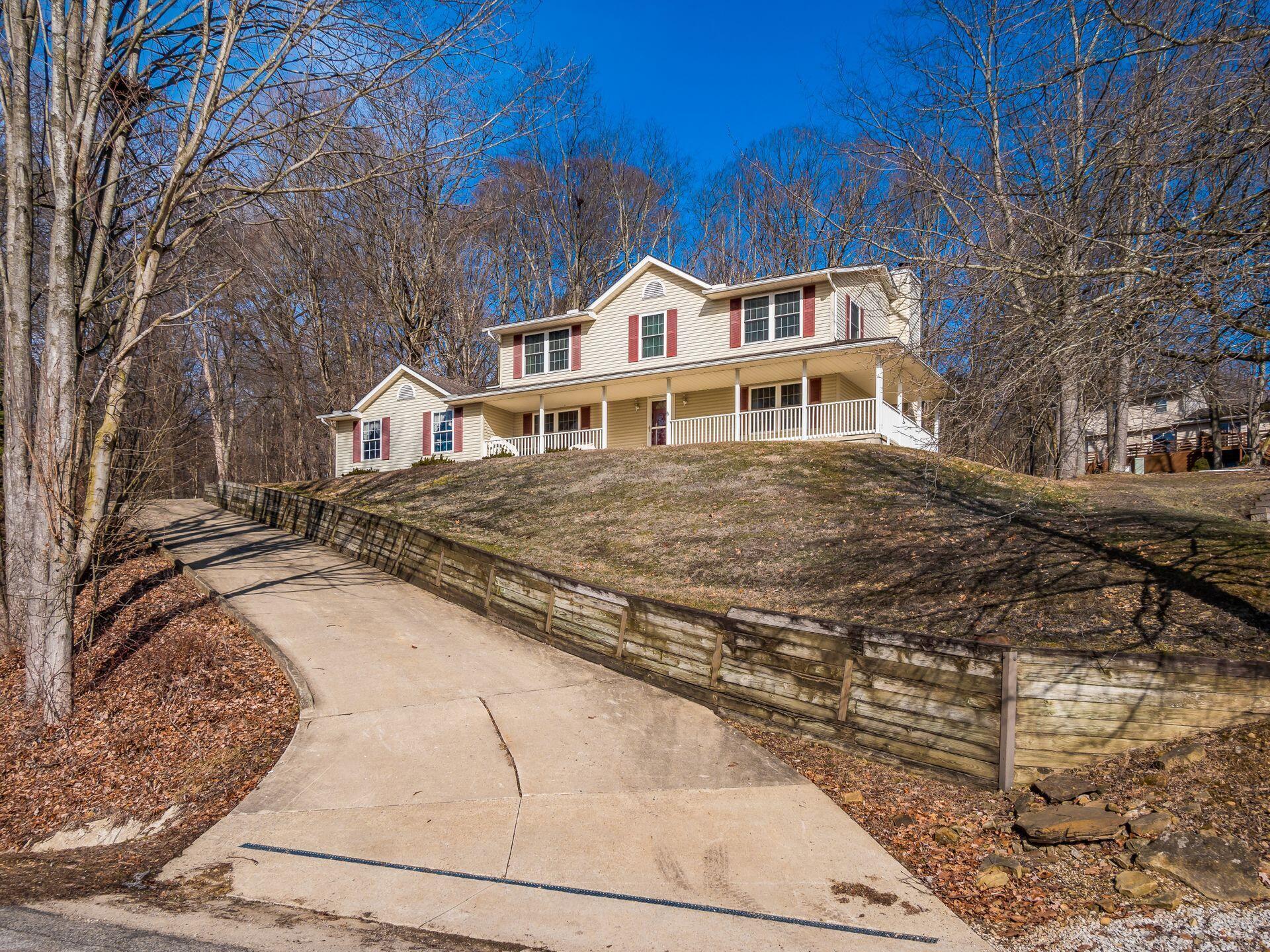 472 Baldwin Heights Circle, Howard, Ohio image 2