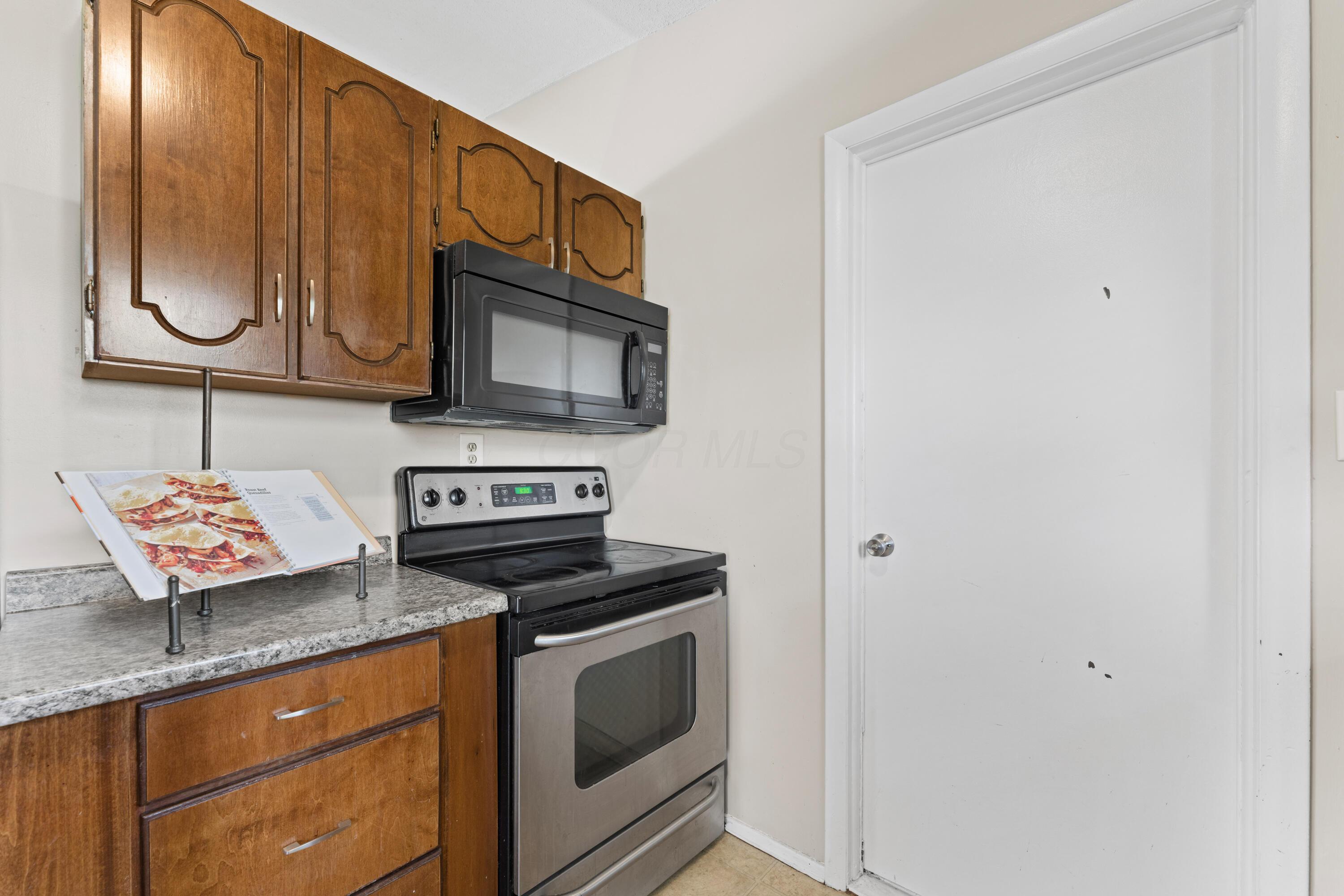 4930 Carbondale Drive, Columbus, Ohio image 11