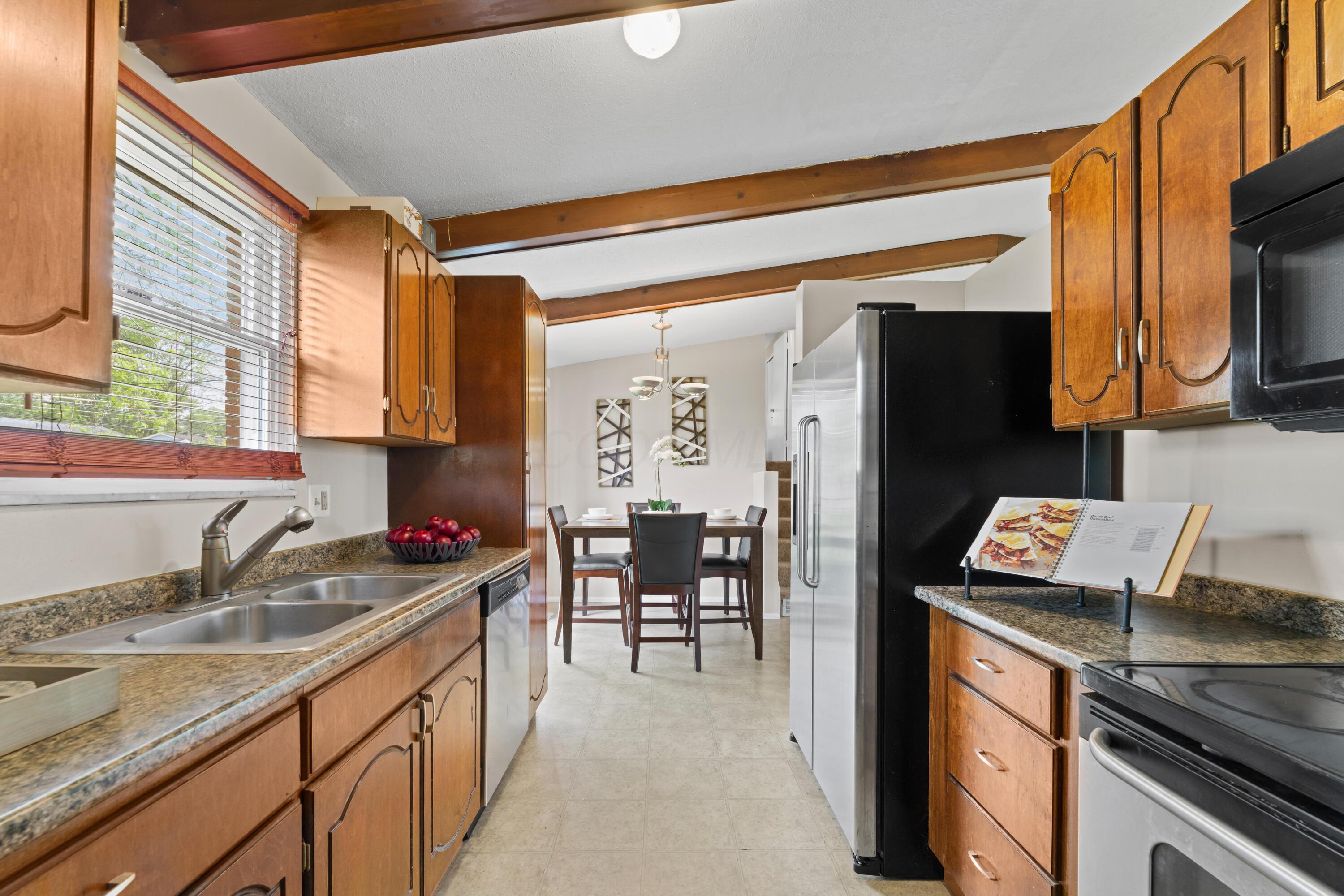 4930 Carbondale Drive, Columbus, Ohio image 8