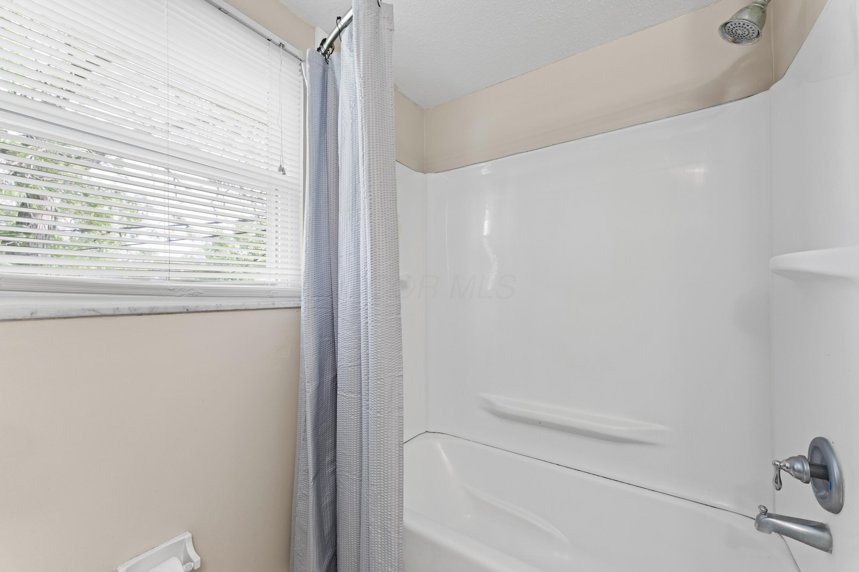 4930 Carbondale Drive, Columbus, Ohio image 20