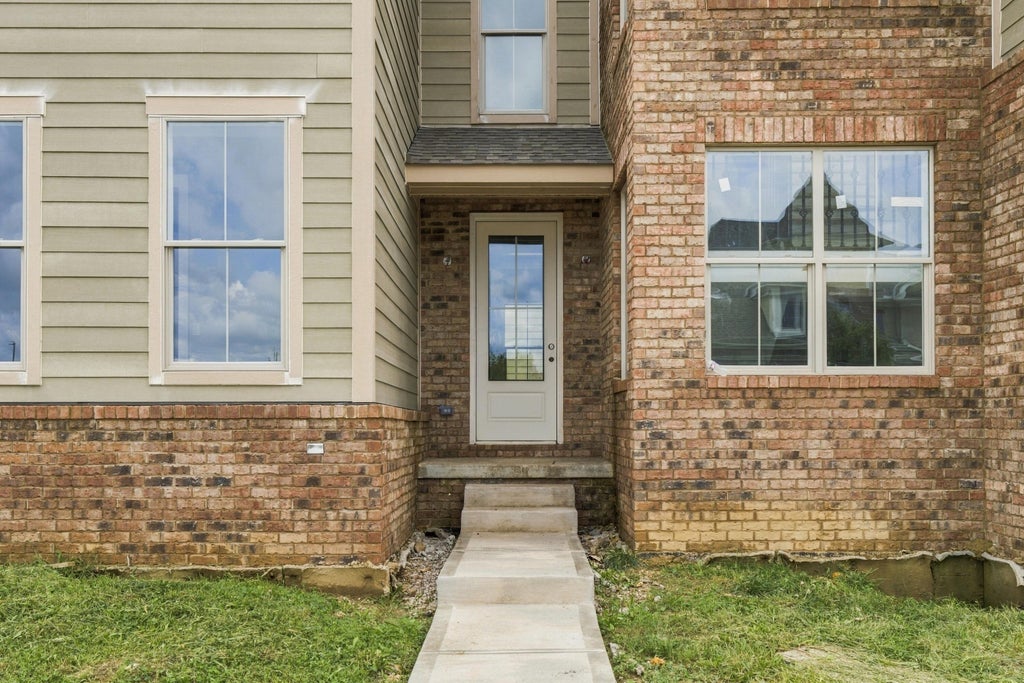 Photo of 7005 Snowdrop Court, Dublin, OH 43016 (MLS # 226034879)