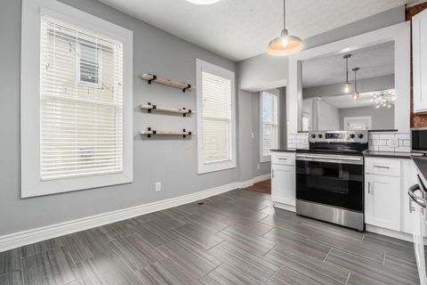 Tiny photo for 288 E 4th Avenue, Columbus, OH 43201 (MLS # 226000598)