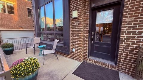 Tiny photo for 268 Neruda Avenue, Columbus, OH 43215 (MLS # 225037526)