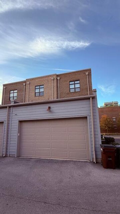 Tiny photo for 268 Neruda Avenue, Columbus, OH 43215 (MLS # 225037526)