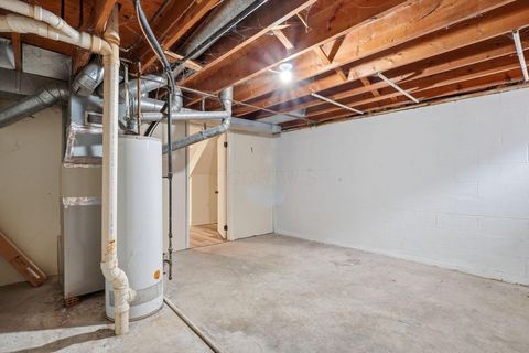 Tiny photo for 2946 Sawdust Lane, Dublin, OH 43017 (MLS # 226003137)