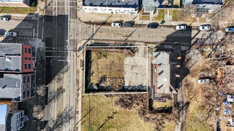 Photo of 1230 E Main Street, Columbus, OH 43205 (MLS # 226005122)