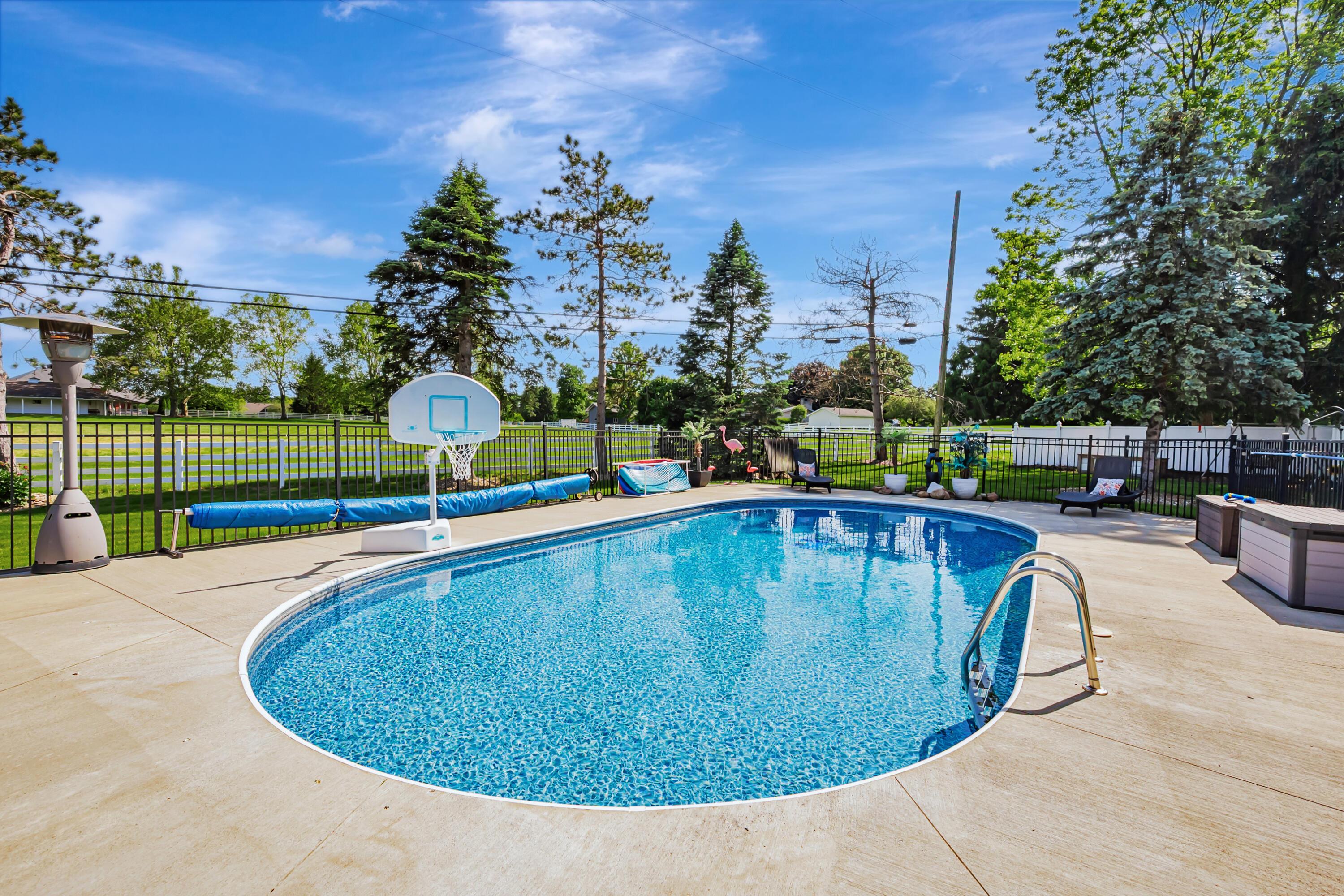 1550 Kingwood Circle, Marion, Ohio image 39