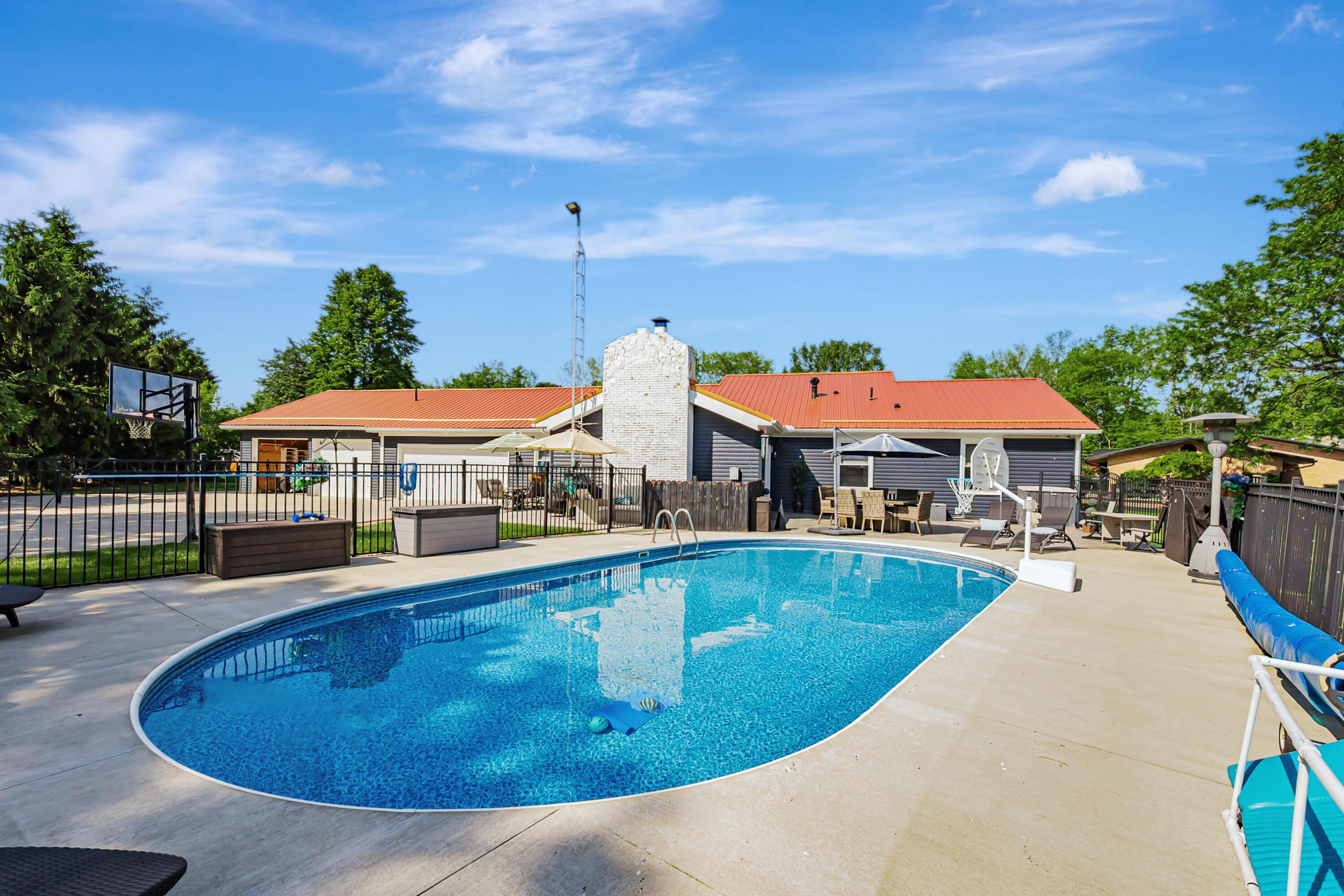 1550 Kingwood Circle, Marion, Ohio image 37