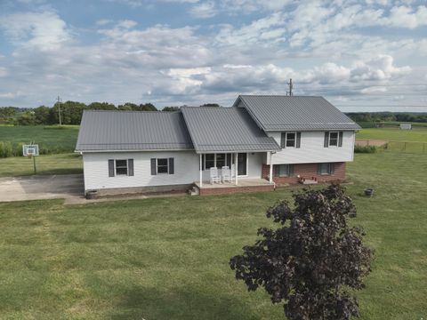 Photo of 5974 Amanda Southern Road SW, Amanda, OH 43102 (MLS # 226002827)
