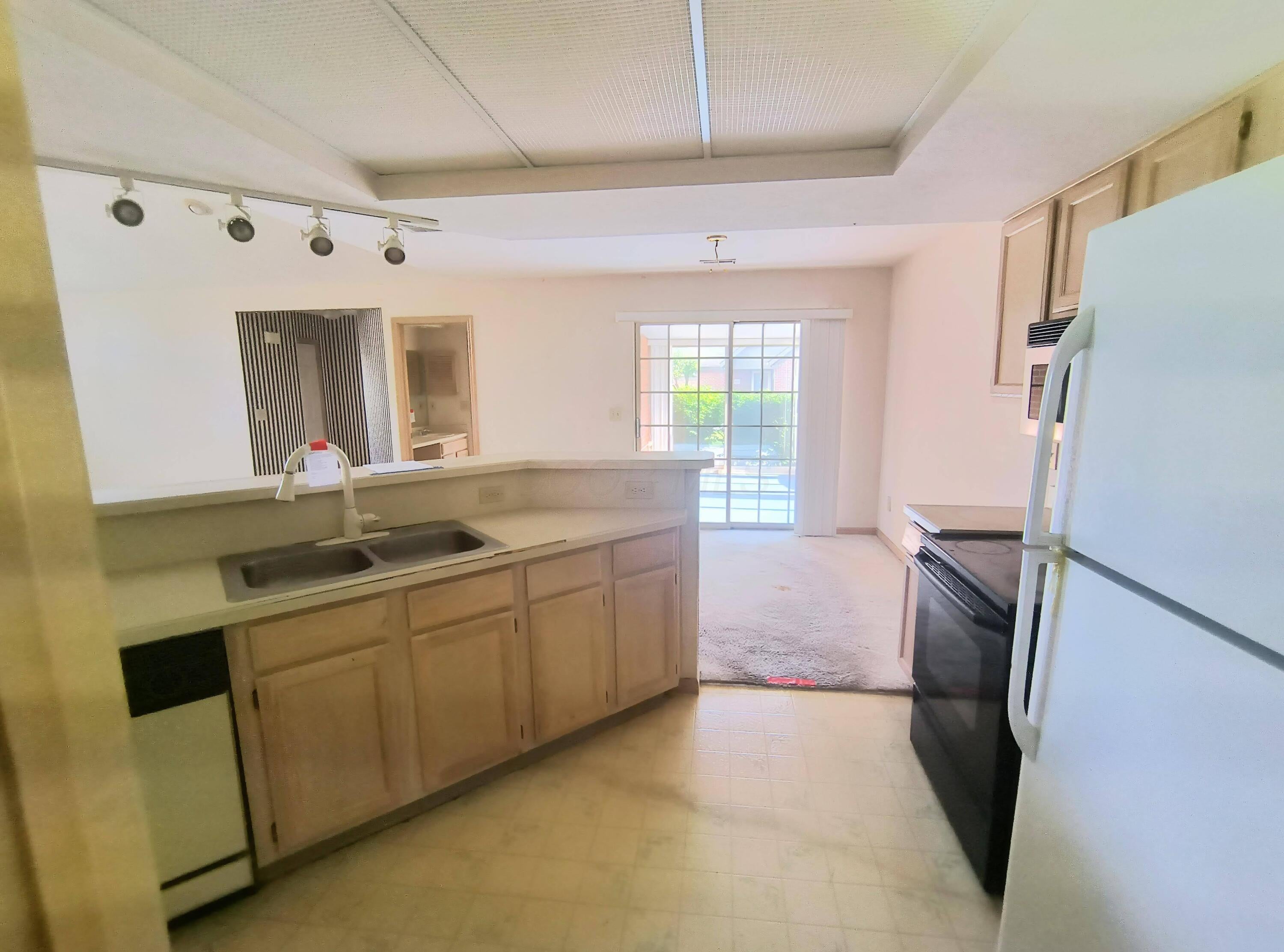 3577 Hunters Crossing Drive
