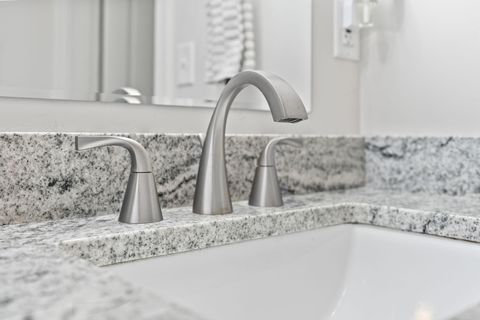 Tiny photo for 647 Oakwood Avenue, Columbus, OH 43205 (MLS # 226005470)