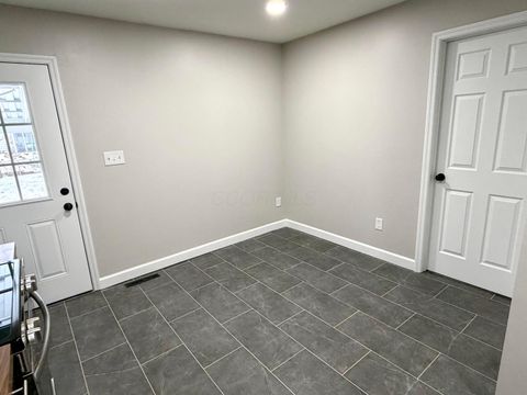 Photo of 4827 Glendon Road, Columbus, OH 43229 (MLS # 225045831)