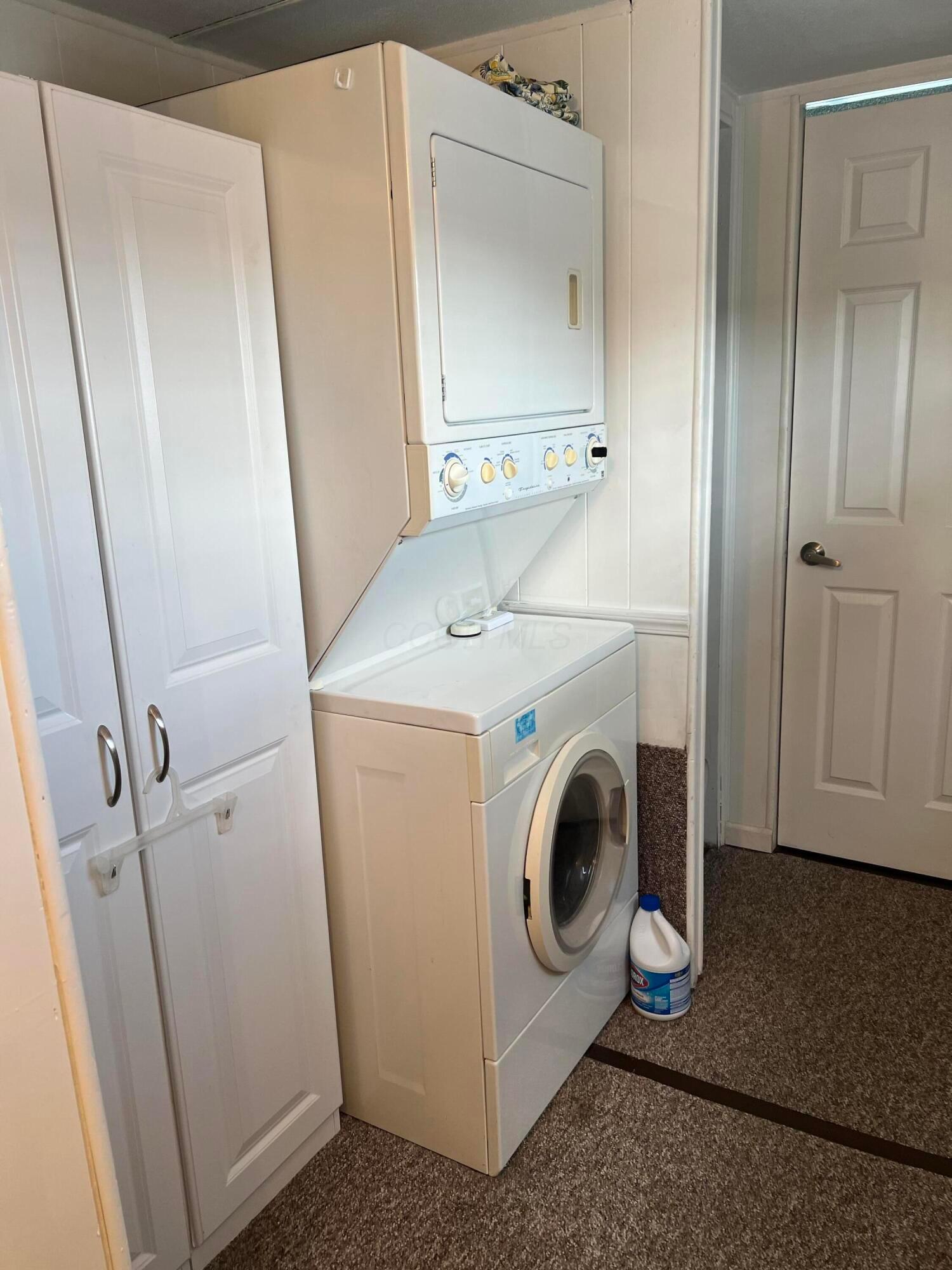 12030 Holly Drive #31, Lakeview, Ohio image 10