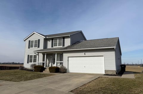 Photo of 239 Peters Run Court, Commercial Point, OH 43116 (MLS # 226005189)